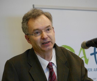 Prof. Dr. Hartmut Kreß